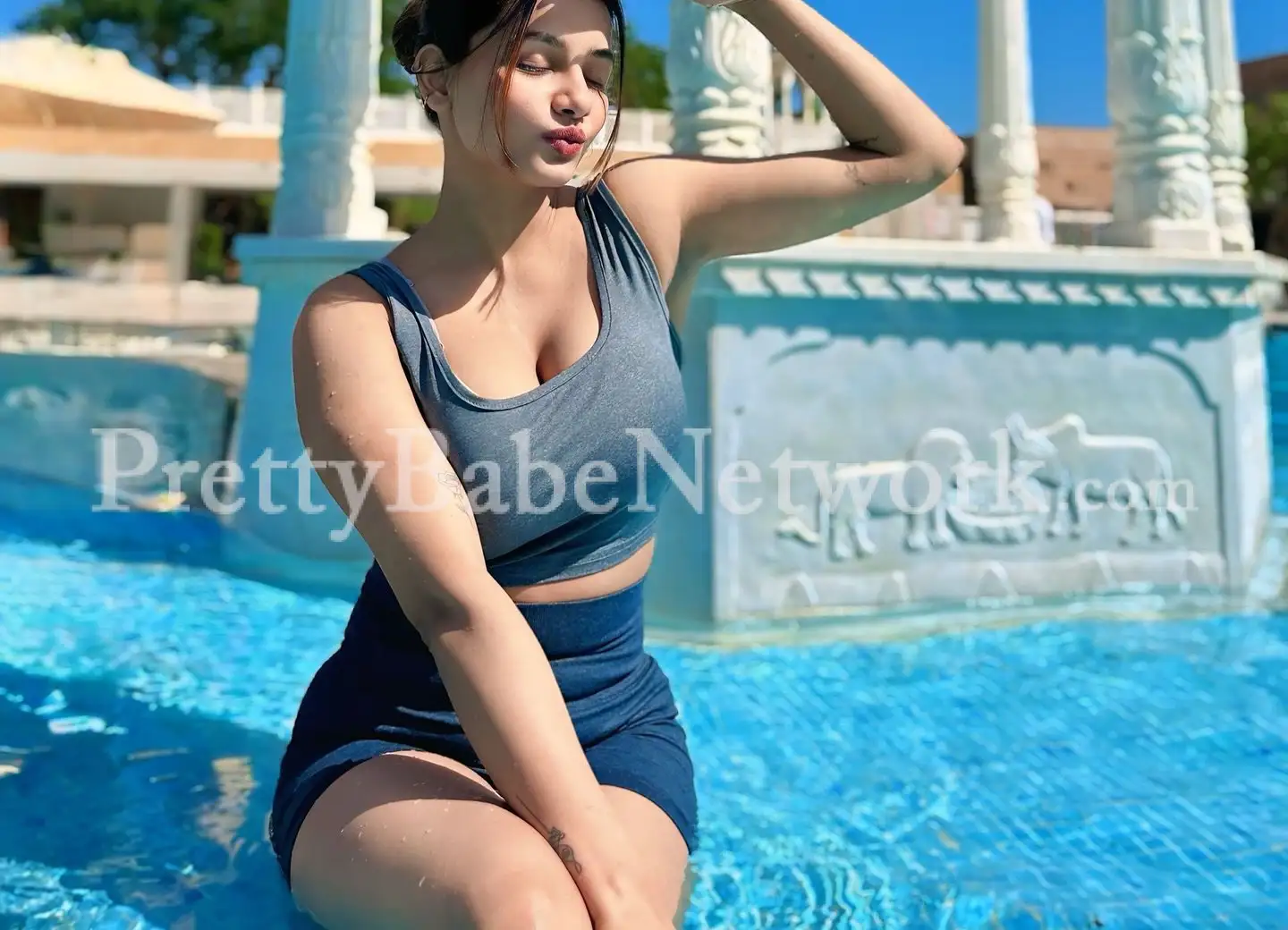 I'm Prachi Sharma air hostess independent escort in Vijayanagar, Bangalore. Time to dive into the erotic sea 